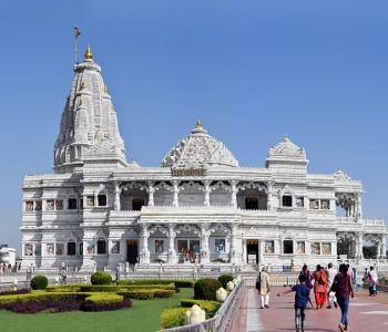Mathura-Vrindavan-Spiritual-haven-for-devotees-Prem-Mandir-Image-3